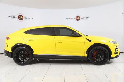 2019 Lamborghini Urus 