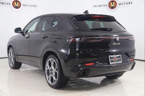 Alfa Black 2024 Alfa Romeo Tonale Veloce EAWD