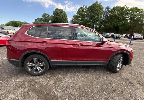 Cardinal Red Metallic 2021 Volkswagen Tiguan 2.0T SEL