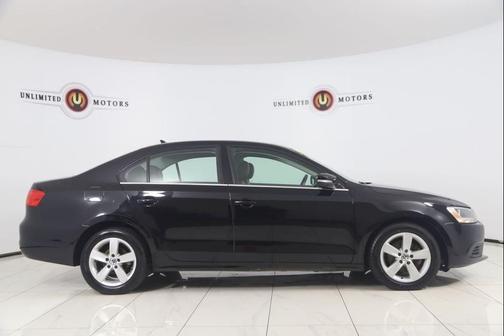 Black Uni 2014 Volkswagen Jetta TDI