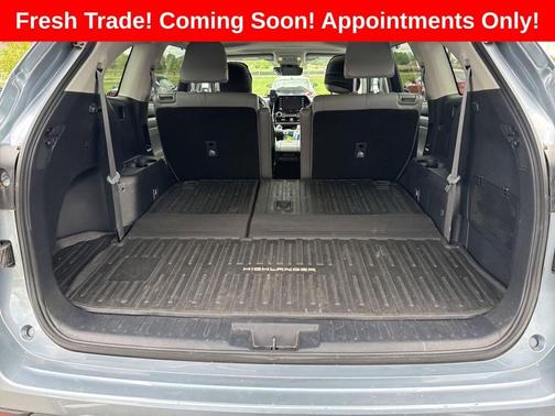 Moon Dust 2020 Toyota Highlander XLE