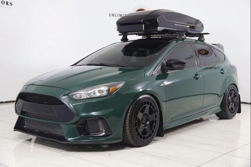 Shadow Black 2017 Ford Focus ST