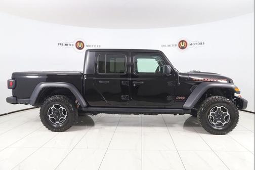 Black Clearcoat 2022 Jeep Gladiator Mojave 4x4