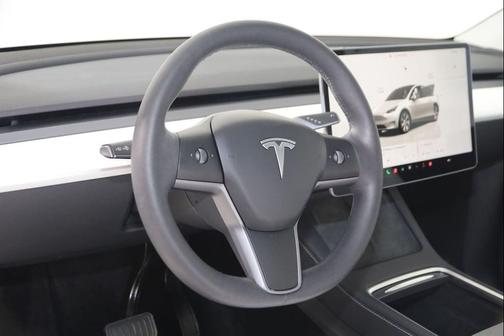 Pearl White Multi-Coat 2024 Tesla Model Y Long Range Dual Motor All-Wheel Drive