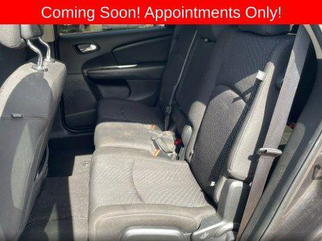 Granite Pearlcoat 2018 Dodge Journey SE