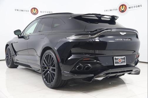 2023 Aston Martin DBX 707