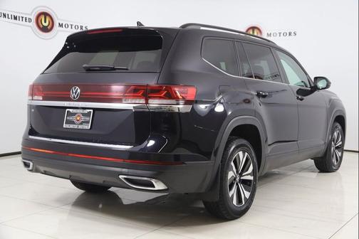 2024 Volkswagen Atlas 2.0T SE