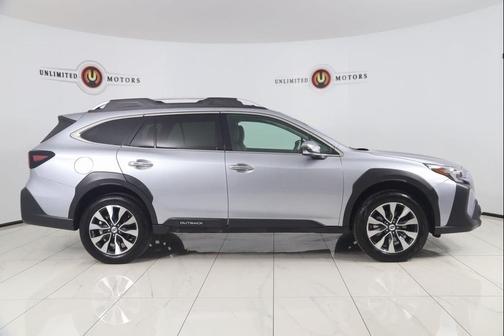 2025 Subaru Outback Touring XT