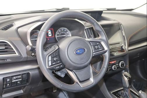 Ice Silver Metallic 2018 Subaru Crosstrek 2.0i Limited