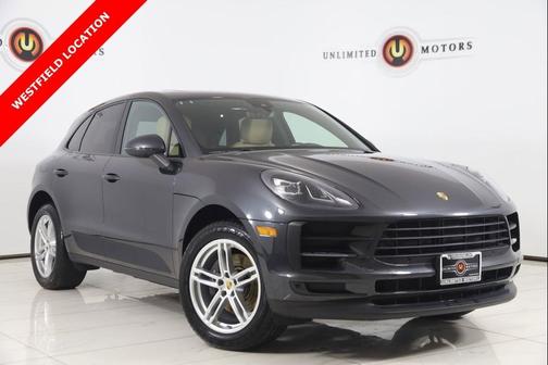 Volcano Grey Metallic 2019 Porsche Macan Macan