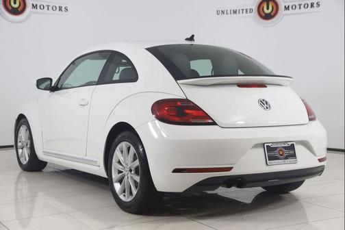 Pure White 2018 Volkswagen Beetle 2.0T S