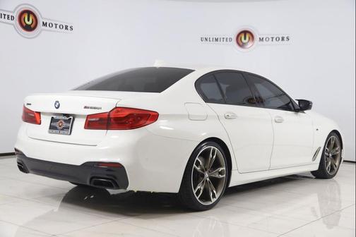 Alpine White 2018 BMW M550 i Xdrive