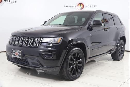 Diamond Black Crystal Pearlcoat 2018 Jeep Grand Cherokee Altitude
