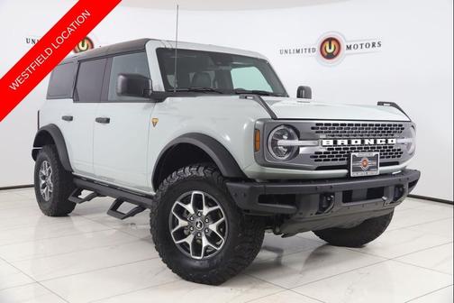 Cactus Gray 2024 Ford Bronco Badlands