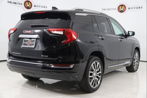 2022 GMC Terrain Denali