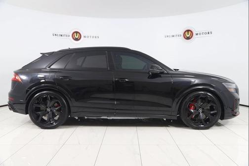 2023 Audi RS Q8 4.0T