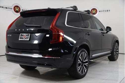 2023 Volvo XC90 Recharge Plug-In Hybrid T8 Plus Bright Theme 7-Seater