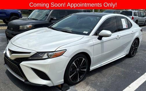 Wind Chill Pearl 2019 Toyota Camry XSE