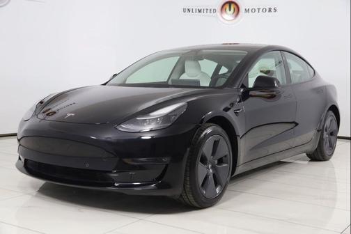 2022 Tesla Model 3 Long Range