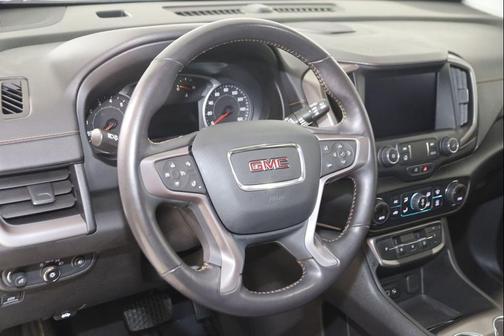 Summit White 2022 GMC Terrain AWD AT4