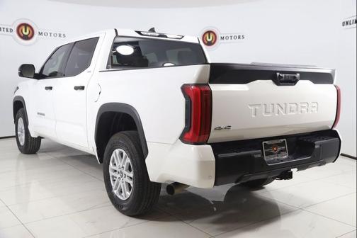 2024 Toyota Tundra SR5