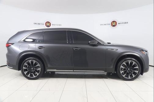 2024 Mazda CX-90 PHEV Premium Plus