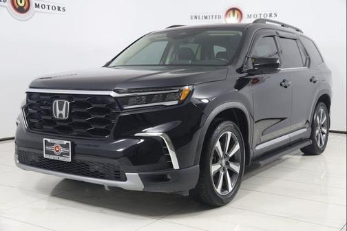 2023 Honda Pilot Touring 8-Passenger