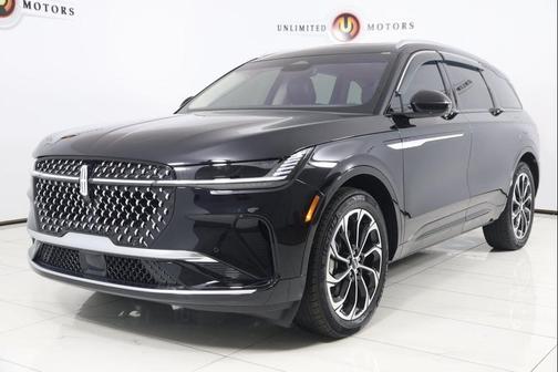 2025 Lincoln Nautilus Reserve