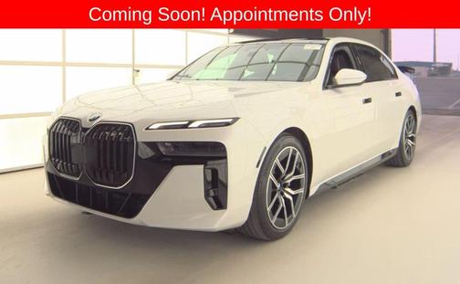 Mineral White Metallic 2025 BMW 760 xDrive