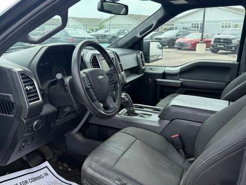 Tuxedo Black Metallic 2015 Ford F-150 XLT