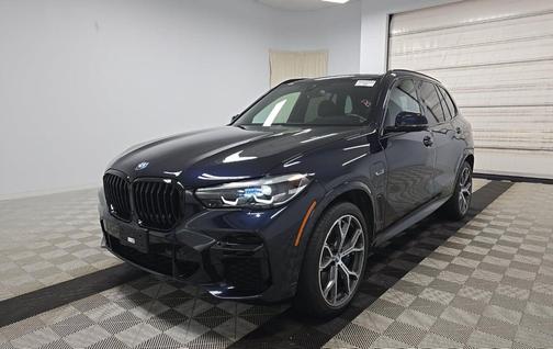 Carbon Black Metallic 2023 BMW X5 PHEV xDrive45e