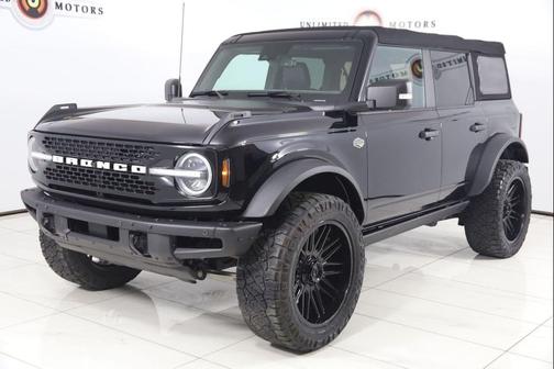 Shadow Black 2022 Ford Bronco Wildtrak