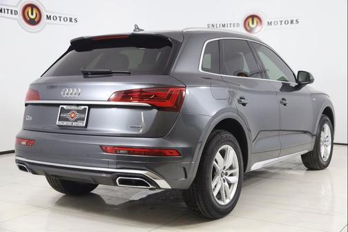 2024 Audi Q5 45 S line Premium