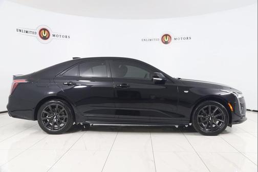 2022 Cadillac CT4 Sport