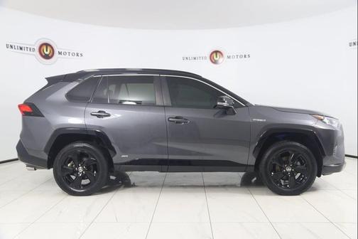 2021 Toyota RAV4 Hybrid SE