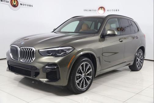 Manhattan Green Metallic 2022 BMW X5 xDrive40i