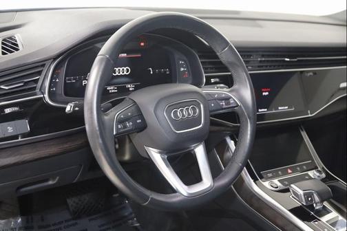 2021 Audi Q7 55 Premium Plus