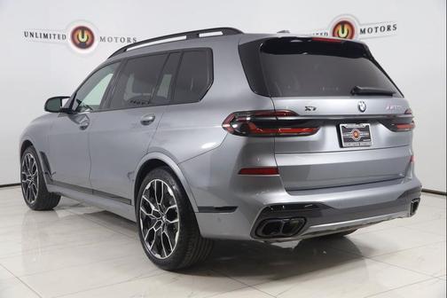 2024 BMW X7 M60i