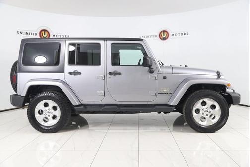 2013 Jeep Wrangler Unlimited Sahara