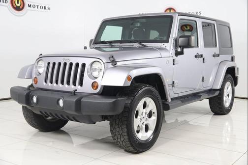 2013 Jeep Wrangler Unlimited Sahara