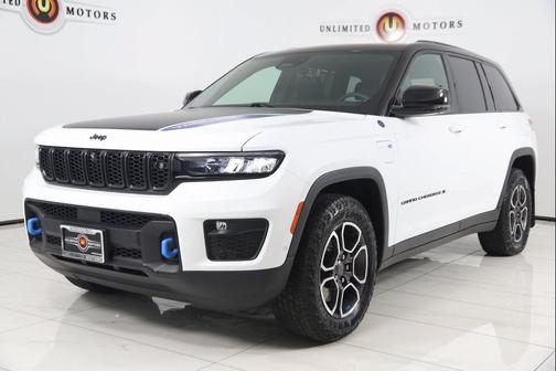 2023 Jeep Grand Cherokee 4xe Trailhawk