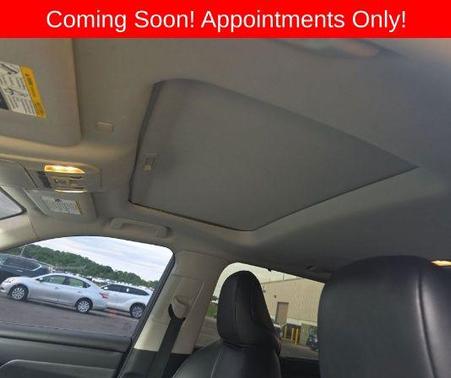 Magnetic Gray Metallic 2022 Toyota Highlander Hybrid XLE