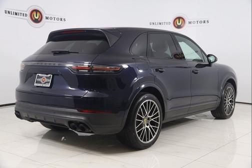 2022 Porsche Cayenne Platinum Edition