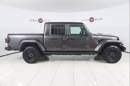 2022 Jeep Gladiator Sport S