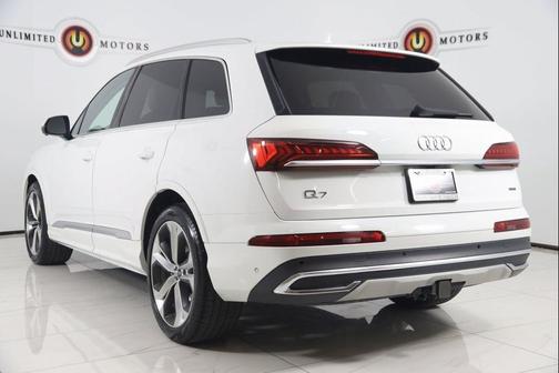 2021 Audi Q7 55 Prestige