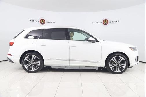 2021 Audi Q7 55 Prestige