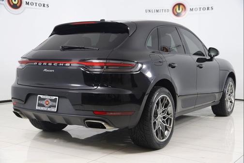 2020 Porsche Macan Base (PDK)