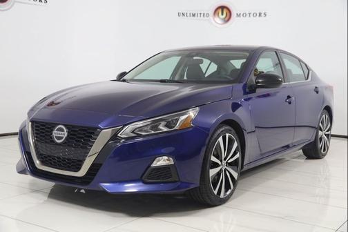 2021 Nissan Altima SR FWD