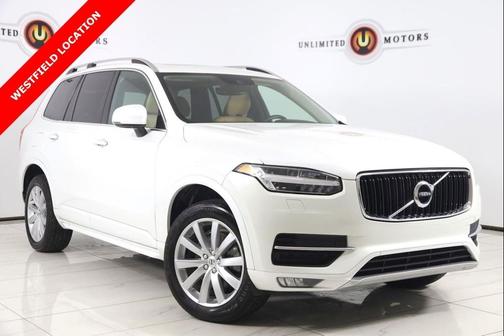 Crystal White Pearl 2016 Volvo XC90 T6 Momentum
