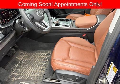 Navarra Blue Metallic 2023 Audi Q7 45 Premium Plus